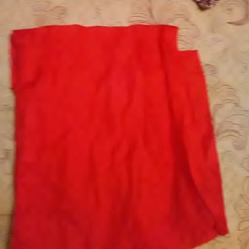 Red scraf